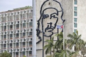 En la foto, edificio del Ministerio del Interior de Cuba, en La Habana
