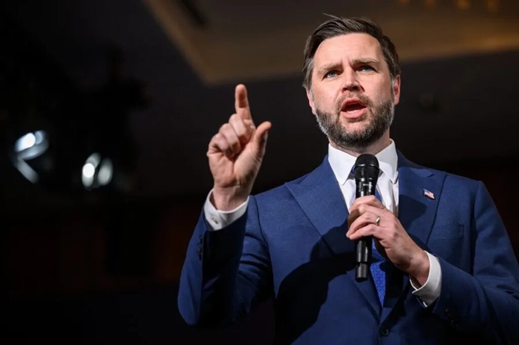 En la foto, El vicepresidente de Estados Unidos, JD Vance, en Bürgenstock (Suiza)