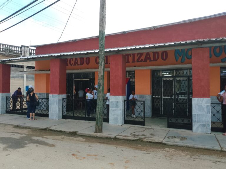 Inauguran un mercado en Güines con aire acondicionado… ahora falta inaugurar la electricidad 1 Inauguran un mercado en Güines con aire acondicionado… ahora falta inaugurar la electricidad