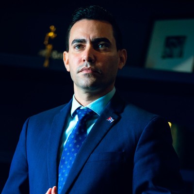 Mario Pentón: una voz cubana entre las noticias y las redes 1 Mario Pentón: una voz cubana entre las noticias y las redes