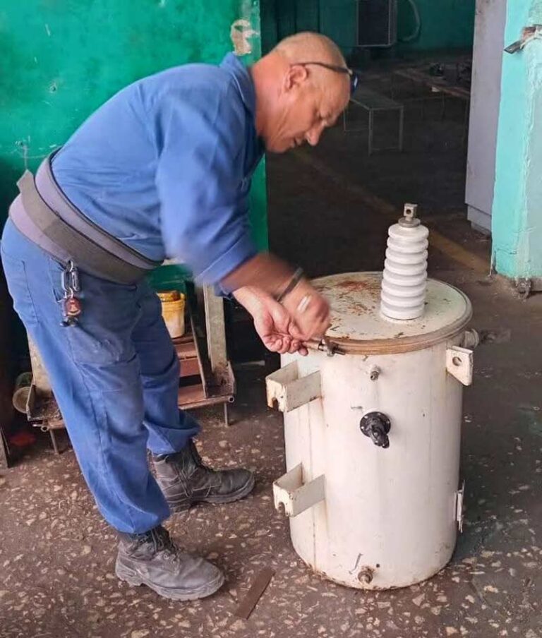 Los transformadores no se queman solos 1 Los transformadores no se queman solos