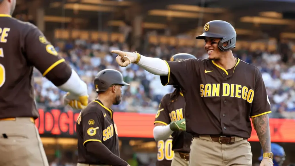 Padres cortan racha de 8 derrotas con triunfo ante Dodgers con jonrón de 3 carreras de Machado 4 En la foto, Manny Machado