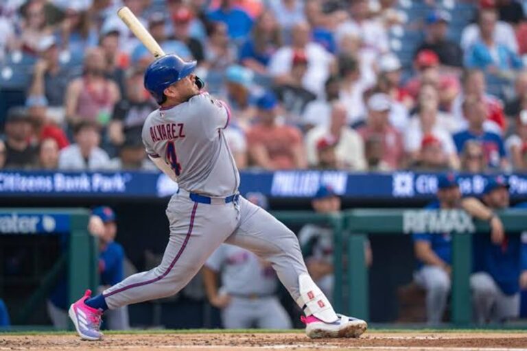 Christian Scott brilla en la loma, Francisco Álvarez comanda la ofensiva y Mets vence a Phillies 1 En la foto, Francisco Álvarez