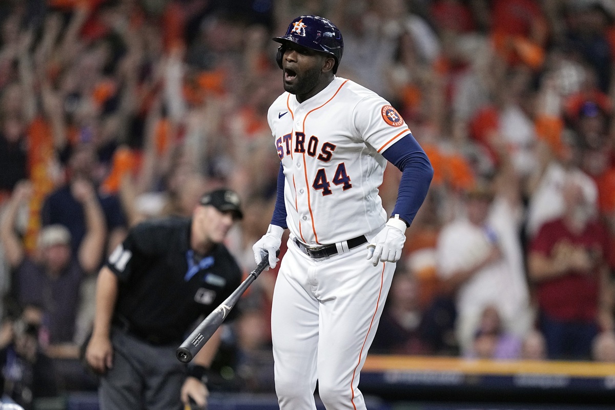 Yordan Álvarez e Isaac Paredes pegan respectivos jonrones en triunfo de Astros 1 En la foto, Yordan Álvarez