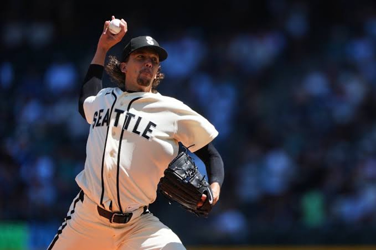 Gilbert domina con 10 ponches y los Mariners vencen a los Giants 1 En la foto, Logan Gilbert