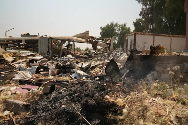 Irán lanza nuevos ataques con misiles mientras Estados Unidos y Arabia Saudí atacan a milicias respaldadas por Teherán en Irak 2 En la foto, lugares donde cayeron los misiles en Irak