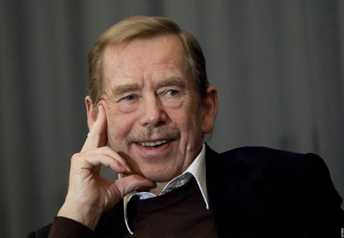 Dos países, una sola silla 1 En la foto, Václav Havel
