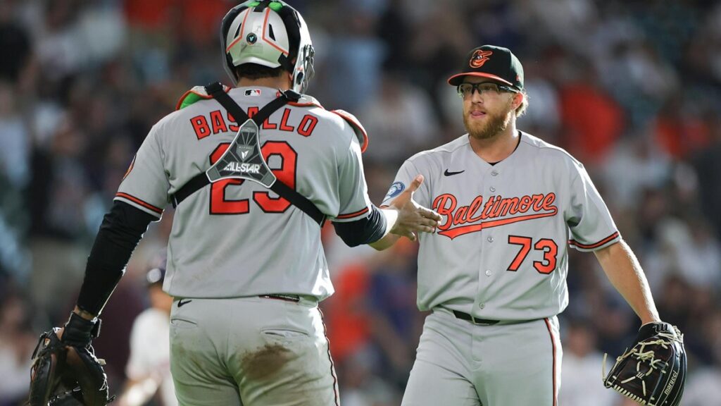 Baltimore gana su sexto juego seguido 4 En la foto, Orioles celebra sexto triunfo en línea