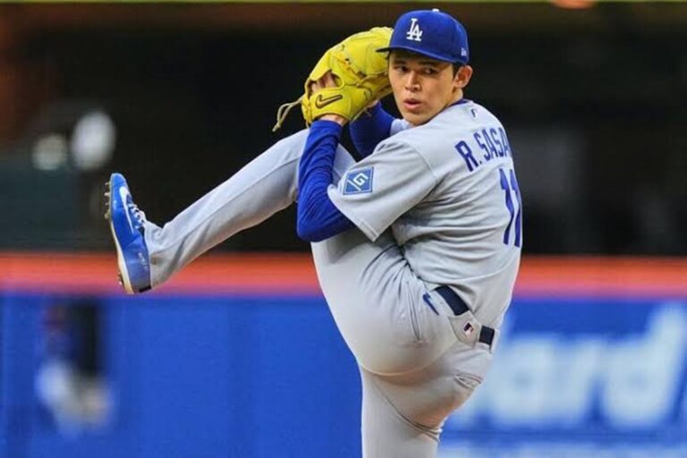 En la foto, Roki Sasaki