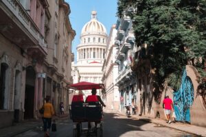 En la foto, una calle de La Habana