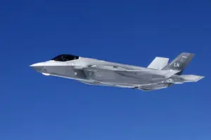 En la foto, Un caza F-35 de la Fuerza Aérea de EE.UU.