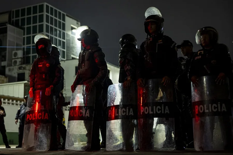 Delcy Rodríguez cambia al jefe operativo de la Fuerza Armada de Venezuela y anuncia otras designaciones 3 En la foto, Integrantes de la Policía de Venezuela