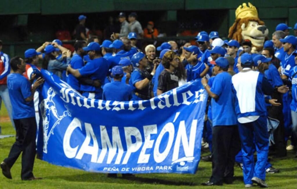 En la foto, Industriales disfruta un triunfo
