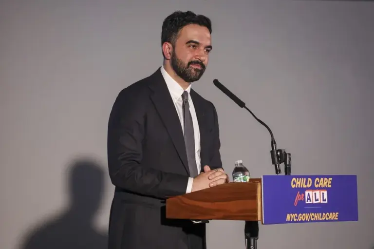 Mamdani dice que Netanyahu “no es bienvenido” en Nueva York y pide su arresto federal 1 En la foto, el alcalde de Nueva York, Zohran Mamdani