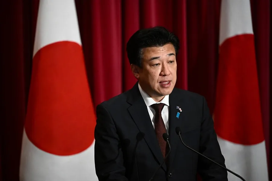 En la foto, el portavoz de Japón, Minoru Kihara