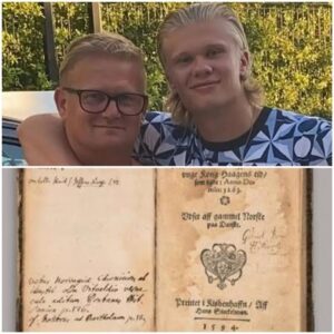 En la foto, los Haaland y el libro de marras