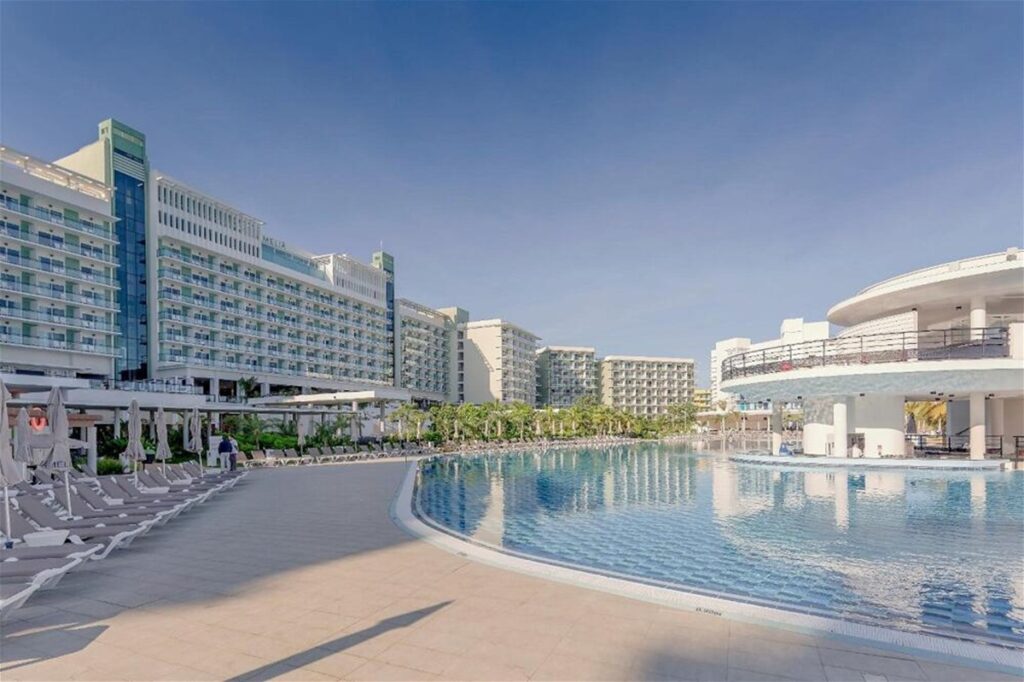 Meliá Hotels International anuncia su salida definitiva de Cuba 2 En la foto el Hotel Internacional Varadero