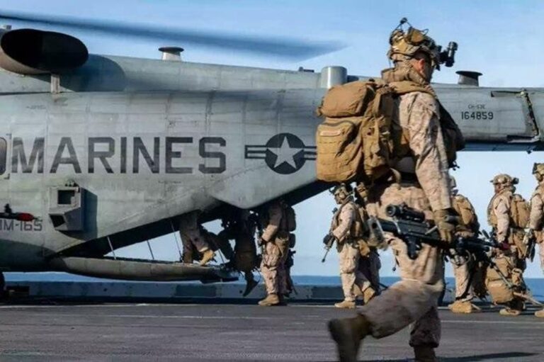 La última opción 3 En la foto, marines de EEUU