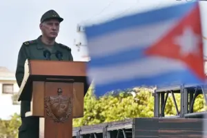 En la foto, Miguel Díaz-Canel