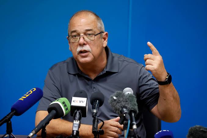 Señor Ministro, la dignidad no se adapta 2 Señor Ministro, la dignidad no se adapta