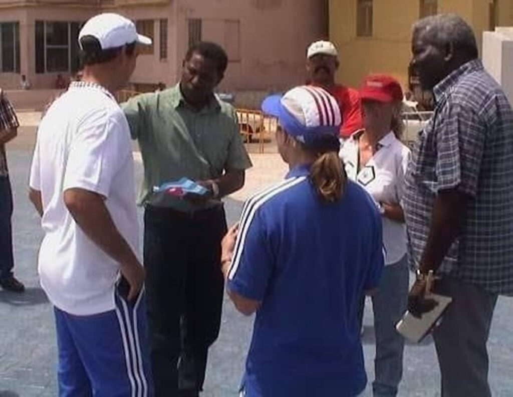 Pedro Sáez... mientras Almeida vivió 2 En la foto, Pedro Sáez en una calle de La Habana