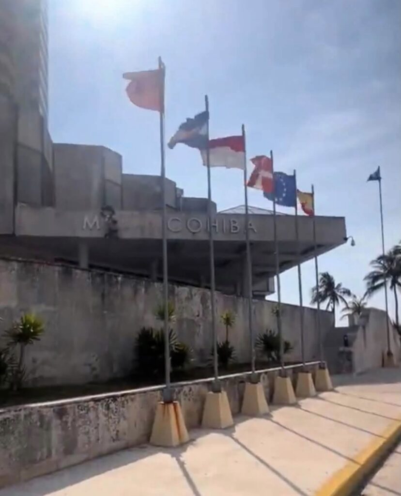 Retiran el nombre de Meliá del Hotel Cohíba tras la salida de la cadena de Cuba