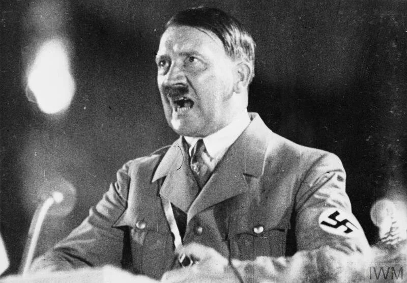 Adolf Hitler: Biografía del dictador que sumió al mundo en la guerra y el horror 5 En la foto, Adolf Hitler