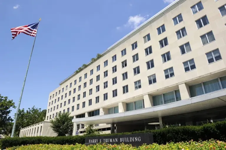En la foto, exterior del edificio Harry S. Truman, sede central del Departamento de Estado estadounidense, en Washington