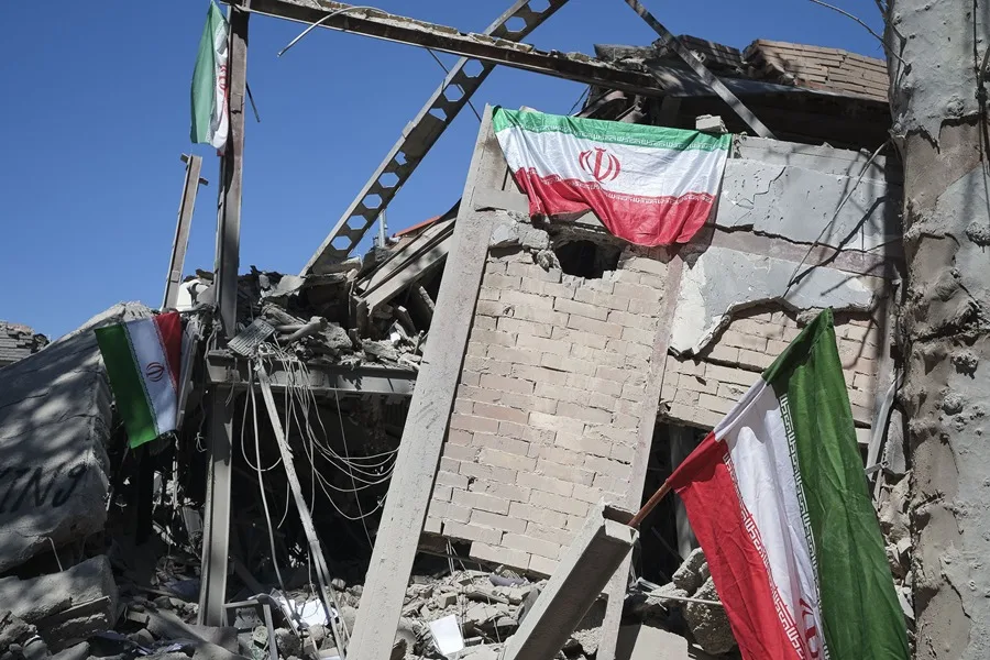 Seis meses de guerra en Irán: de la ofensiva sorpresa al enquistamiento 3 En la foto, Vista de las ruinas de uno de los edificios de la Universidad Sharif de Teherán tras ser atacada por Estados Unidos e Israel