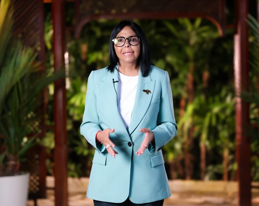 En la foto, Fotografía difundida por la Presidencia de Venezuela de la presidenta encargada, Delcy Rodríguez
