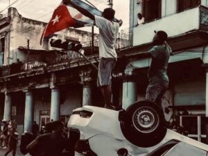 En la foto, momento de las protestas del 11 de julio de 2021 en Cuba