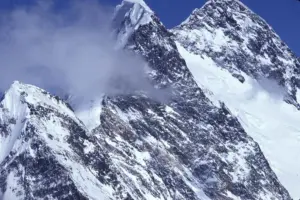 En la foto, la cima del Broad Peak, de 8.047 metros de altitud, situado en la región pakistaní del Karakorum