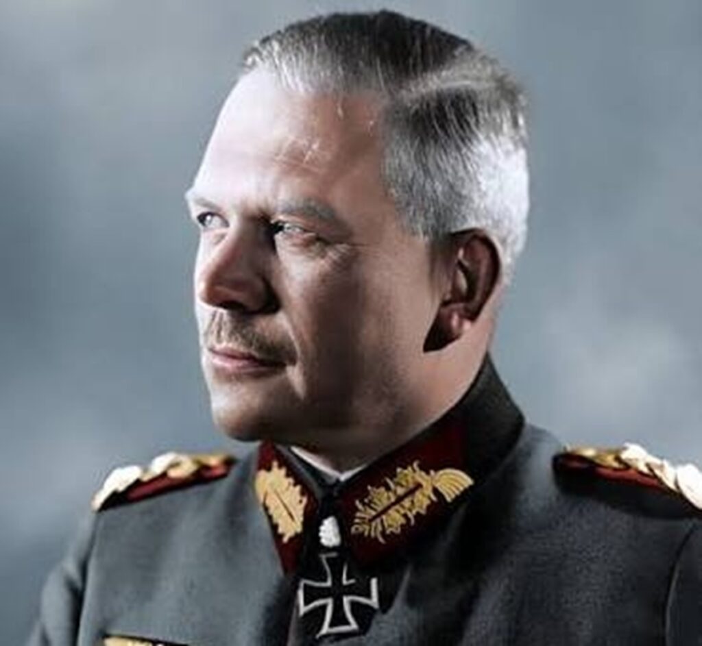 Heinz Guderian: Biografía del Cazador de Tanques 2 En la foto, Heinz Guderian