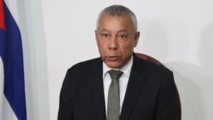 En la foto, el agente de la seguridad cubana y embajador de Cuba en Santo Domingo, Ángel Arzuaga