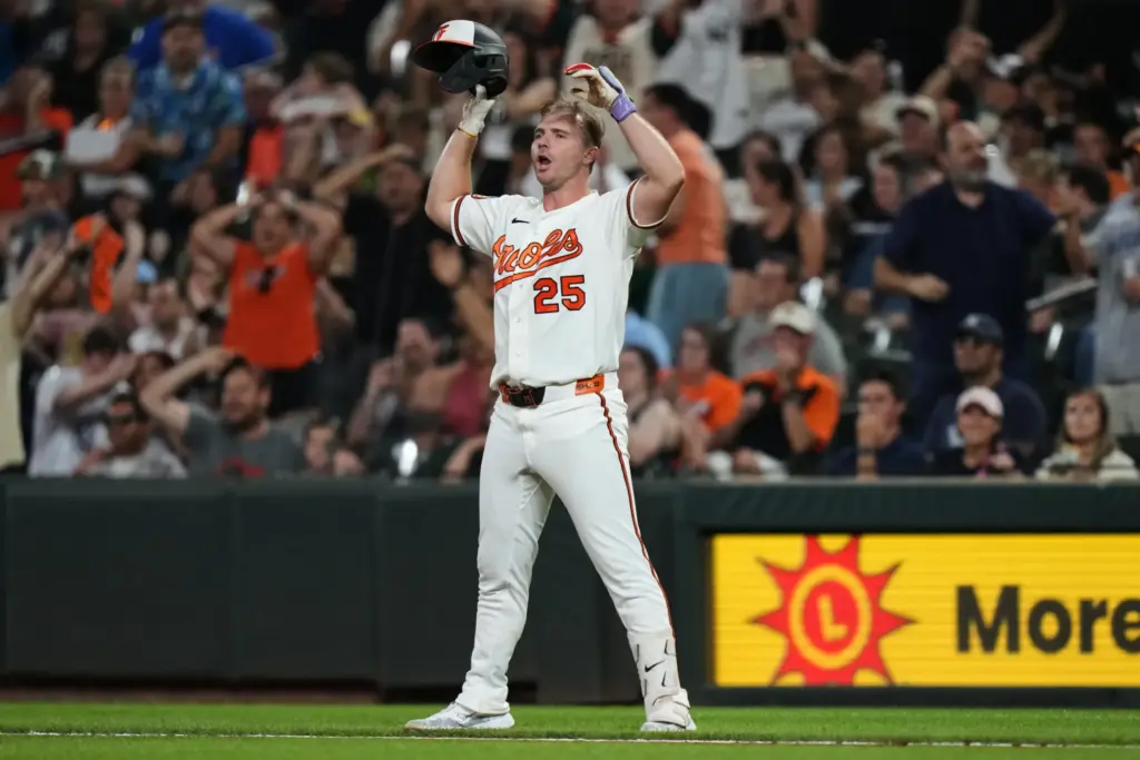 Orioles piden más tecnología tras que el batazo casi jonrón de Pete Alonso sea declarado foul ante Yankees 4 En la foto, Pete Alonso