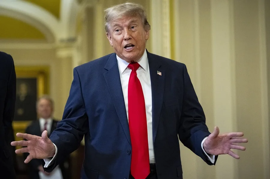 Trump dice que el liderazgo iraní está en «caos total» y es «incapaz» de representar al país 4 En la foto, el presidente de Estados Unidos, Donald Trump