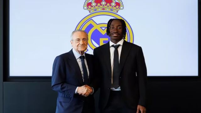 En al foto, Florentino Pérez y Yan Diomande