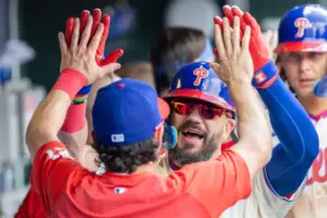 En la foto, Kyle Schwarber