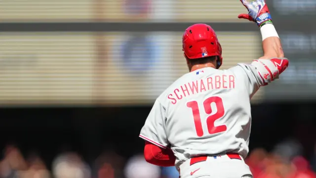 Schwarber llega a 40 jonrones en blanqueada de Phillies a Mariners 1 En la foto, Kyle Schwarber