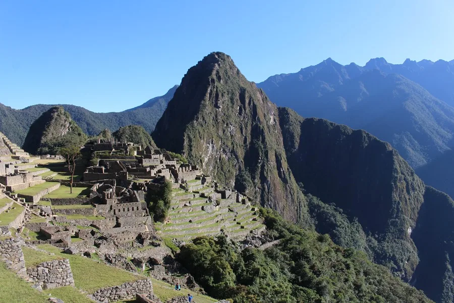 Perú suspende el servicio de trenes hacia Machu Picchu por un incendio forestal 5 Vista general de la ciudadela prehispánica de Machu Picchu (Perú)