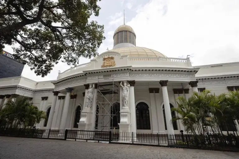 En la foto, el Palacio Federal Legislativo, en Caracas (Venezuela)