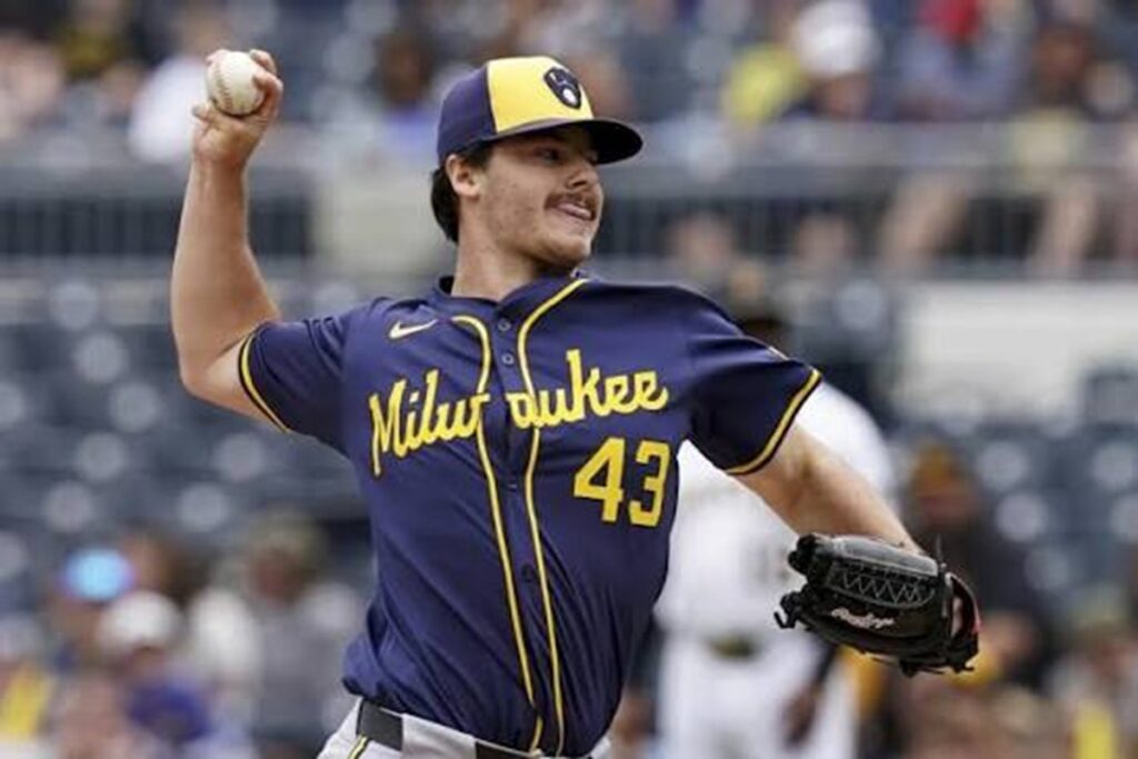 Henderson brilla en 7 innings y Brewers ganan 3 de 4 a Dodgers 3 En la foto, Logan Henderson ante los Dodgers