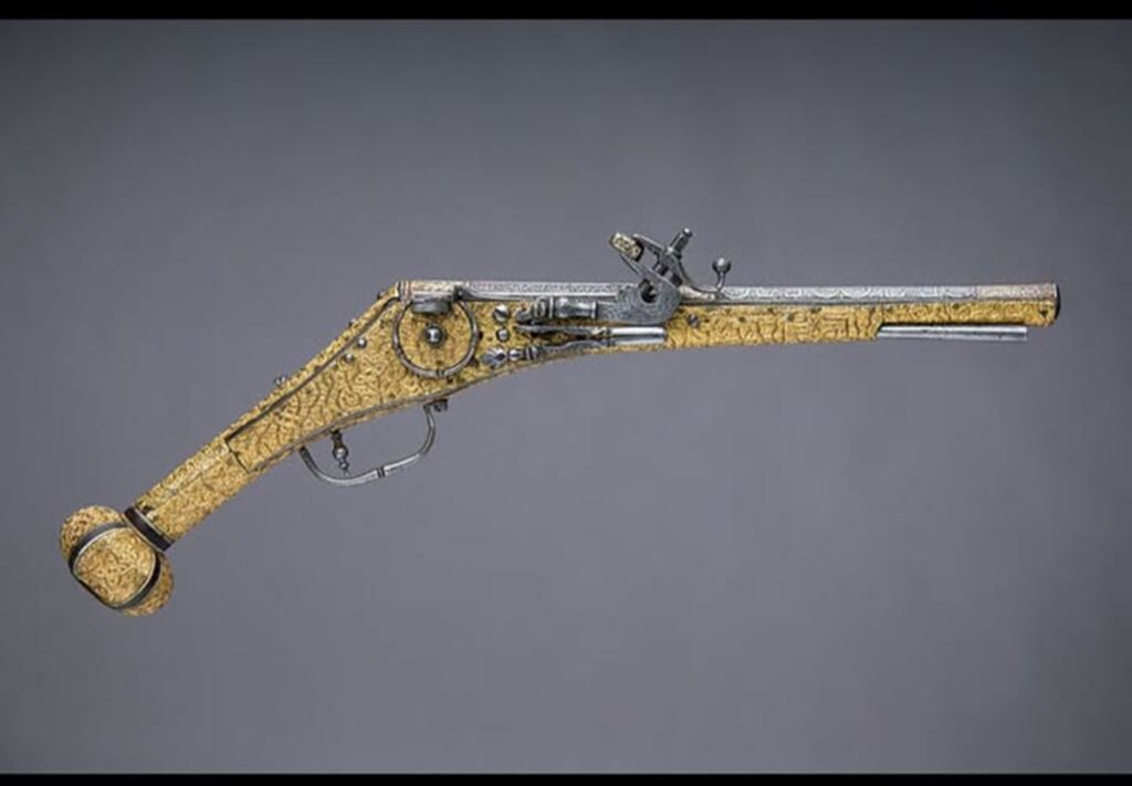 La pistola que era un reloj 2 La pistola que era un reloj