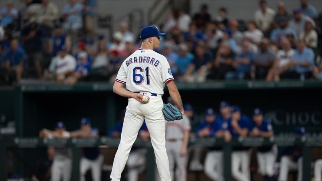 Rangers blanquea a Gigantes 2 En la foto, Cody Bradford