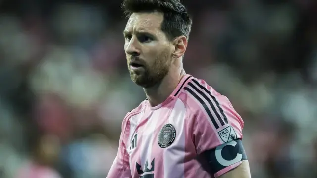 En la foto, Lionel Messi disputando un partido con el Inter de Miami.