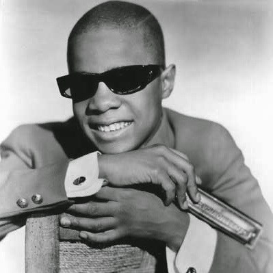 Stevie Wonder: Biografía del Pequeño Maravilloso