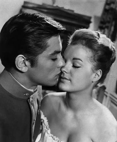 Alain Delon: Biografía del icono del cine francés