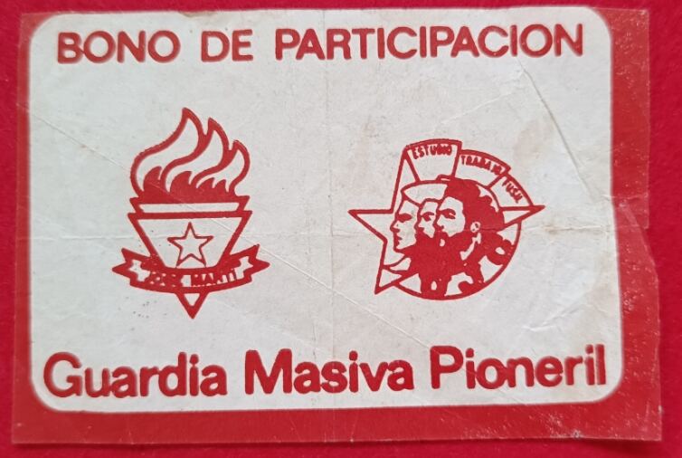 Guardia pioneril en Cuba: niños jugando a vigilar mientras el régimen enseñaba a obedecer 2 Guardia pioneril en Cuba: niños jugando a vigilar mientras el régimen enseñaba a obedecer