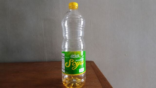 El triste dilema de una cucharada de aceite 1 El triste dilema de una cucharada de aceite