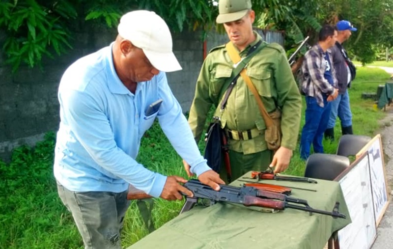 Viernes de Defensa: el enemigo más peligroso es el papelón
